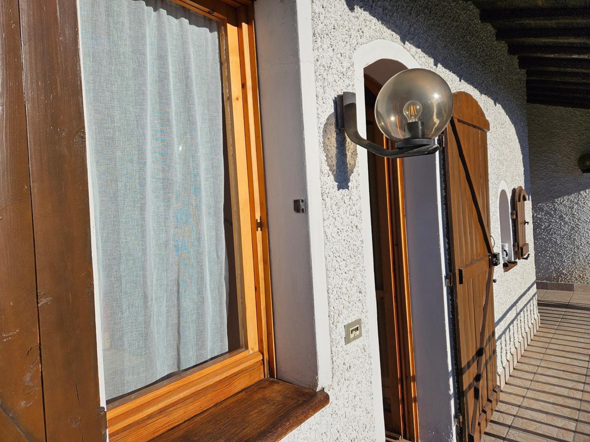Apartment La Casa Del Lupo Serina (Lombardy)